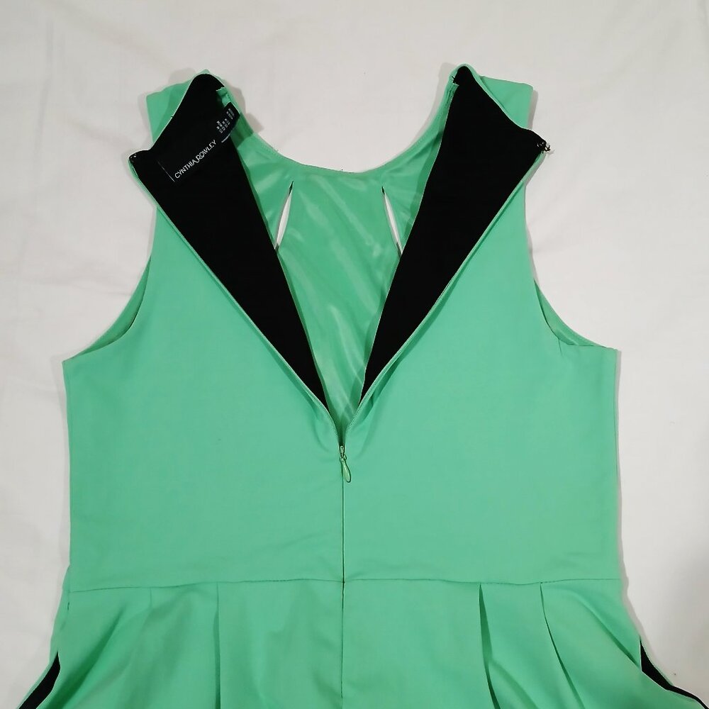 Cynthia Rowley Women’s Fit and Flare Knee Length Sleeveless Green Dress Size M - Picture 5 of 10
